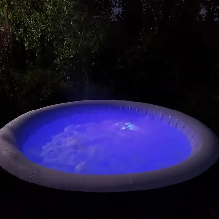 Willa Z Jacuzzi Na Wylacznosc Holiday home Dabrowa (Gmina Dzwierzuty)